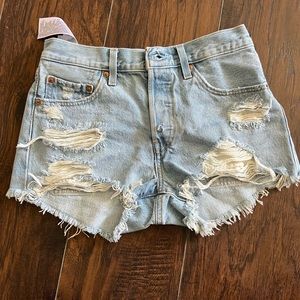 Levi’s 501 shorts